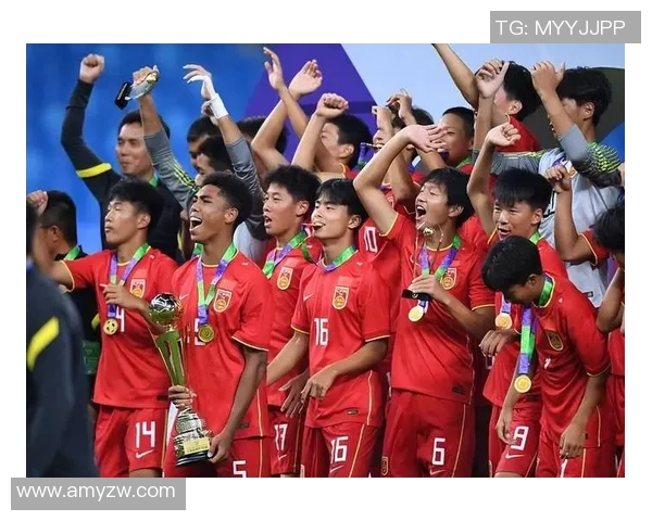 中国国足迎战卡塔尔队期待逆袭全力争胜展现团队精神与实力